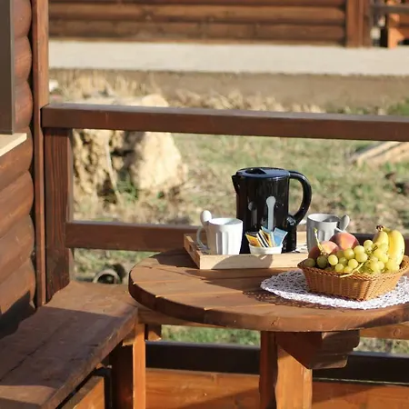 Villaggio San Demetrio קרלנטיני
